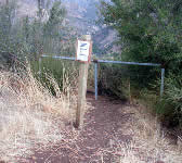SNY005 Trail junction